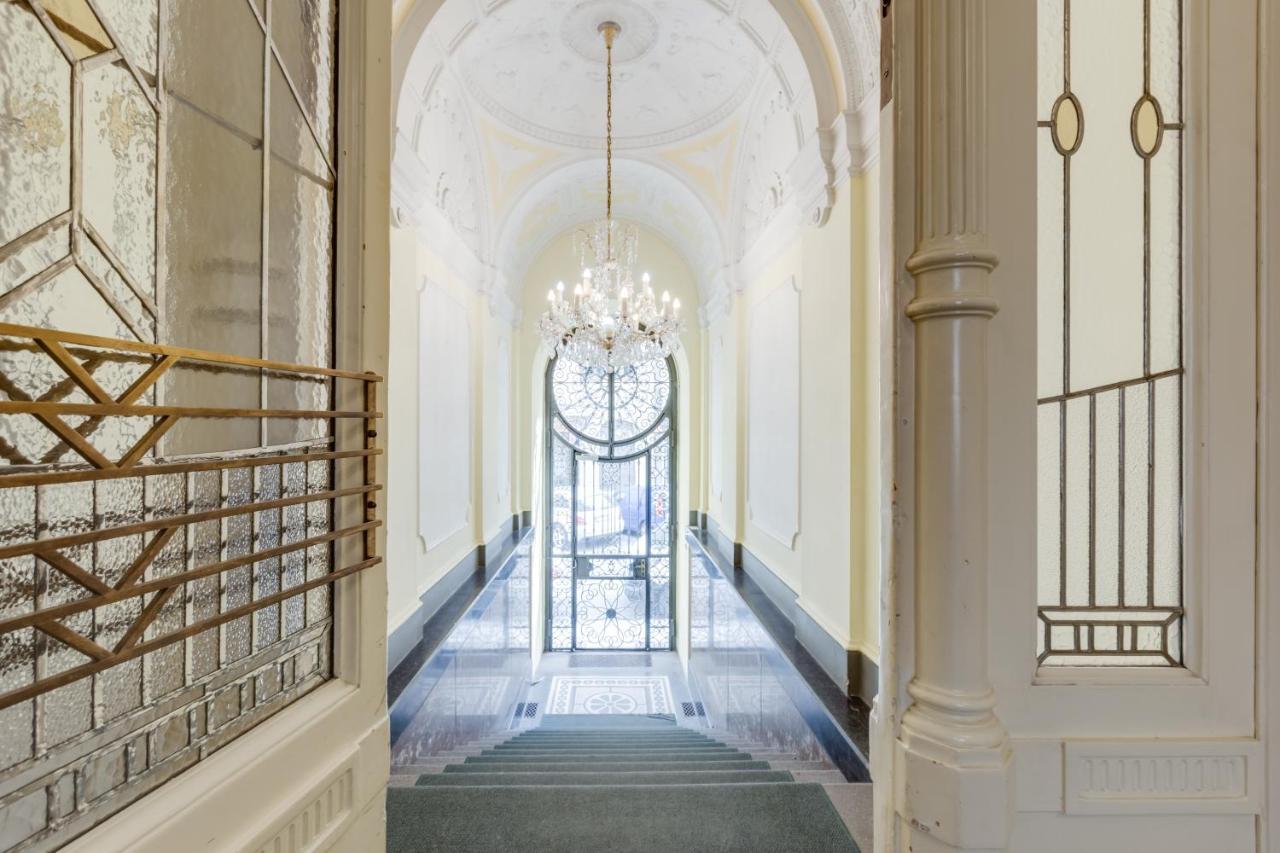 Wenceslass Square Royal Residence Apartments Prague Exterior photo